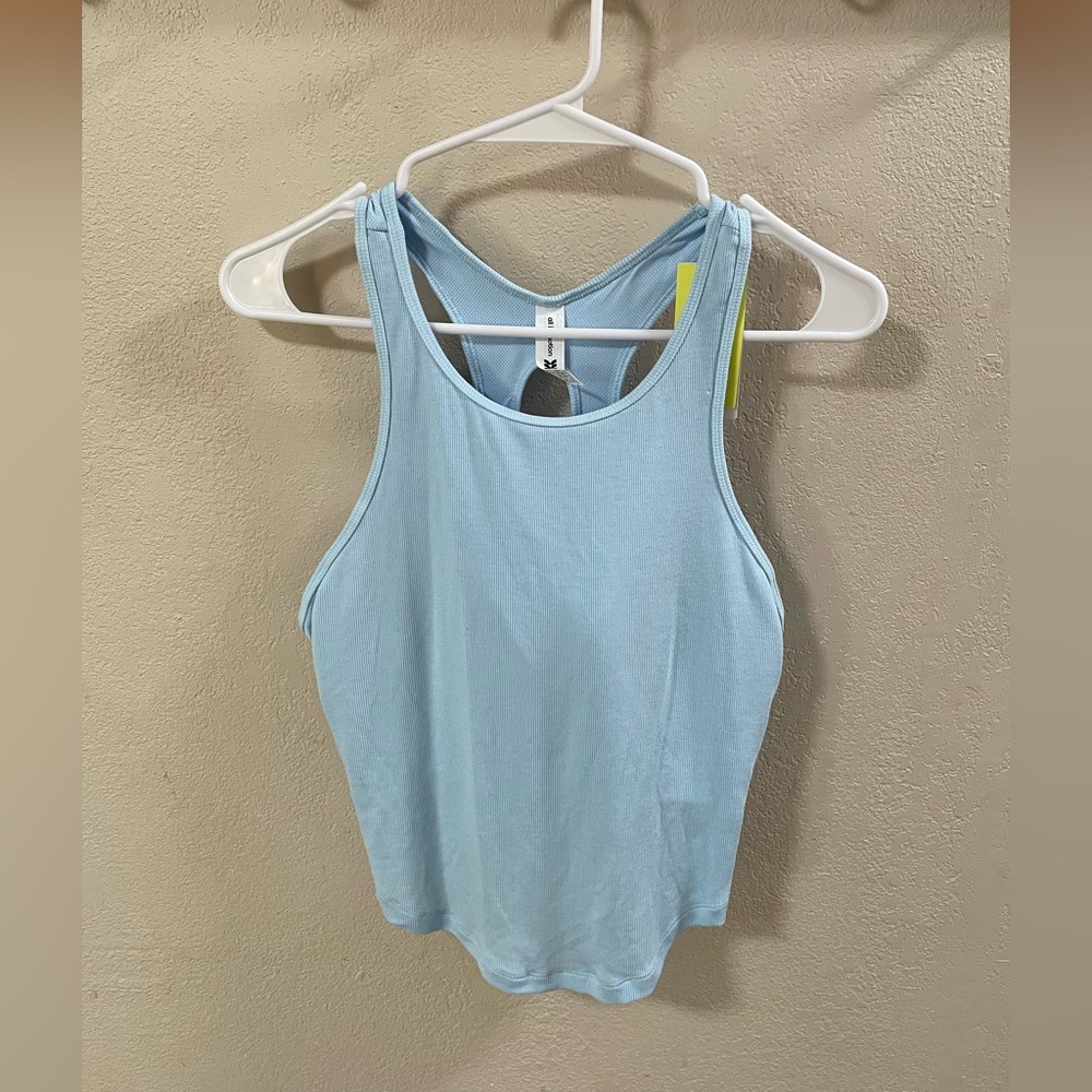NWT All in Motion Blue Fitted Crop Tank Top